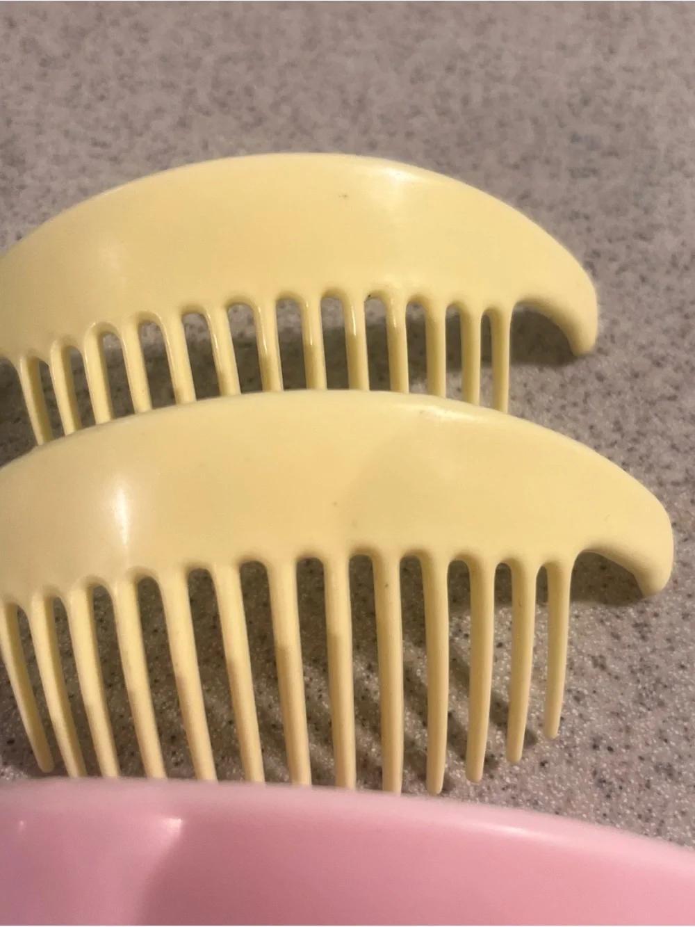 Hair Cincher Clip Banana Comb Ponytail Holders 1980s 4 Sets 4 Colors Unbranded